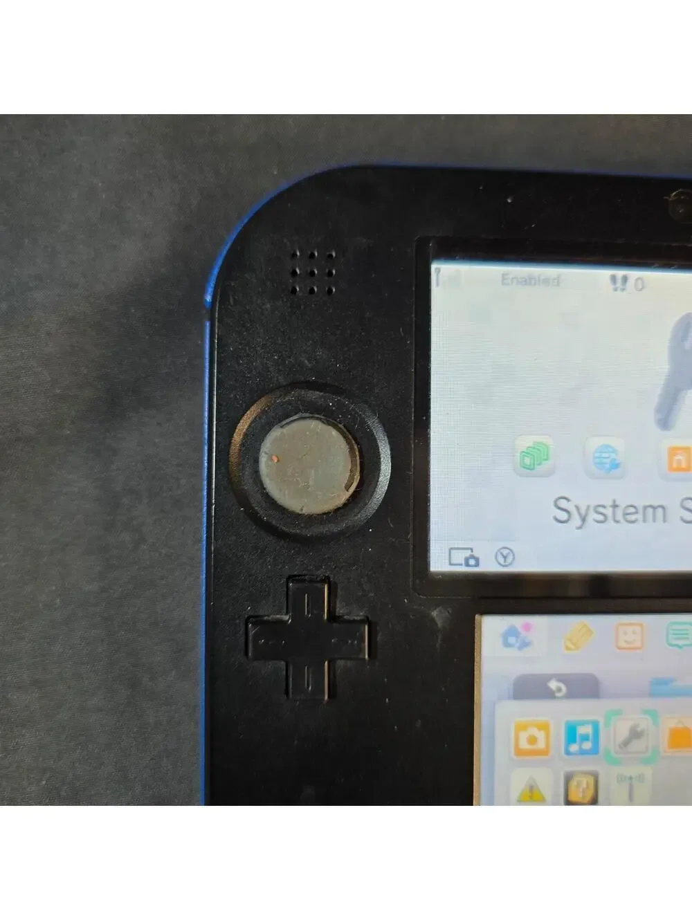 Nintendo 2DS Game Console FTR-001 Black/Blue Working